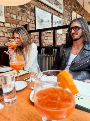 Delta Goodrem Instagram - London journal part 2.! 🫶🏻🙏🏼🙌🏻
