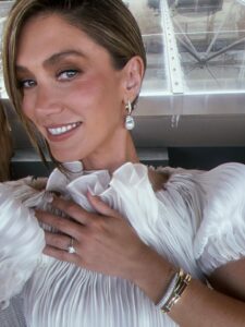 Actress Delta Goodrem HD Photos and Wallpapers August 2025