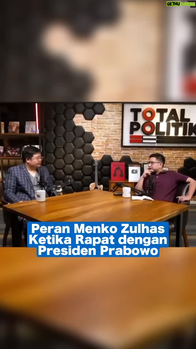 Desy Ratnasari - 5K Likes - Situasi yang sebenarnya ketika Menko Pangan @zul.hasan rapat dengan Presiden Prabowo Subianto. Simak sampai ujung.

#prabowo #zulkiflihasan #menkopangan