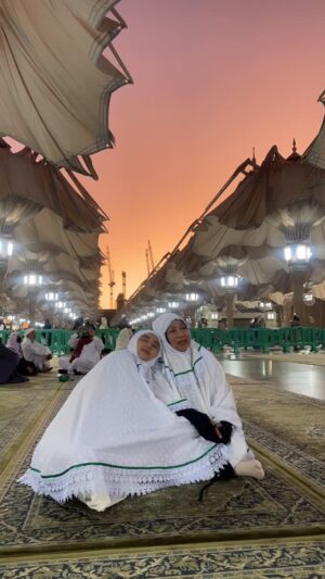 Dewi Perssik Instagram - ŲµŁŁŁŁŁ Ų§ŁŁŁŁ Ų¹ŁŁŁŁ Ł
ŁŲŁŁ
ŁŁŲÆ
Shallallahu āala Muhammadin
Semoga Allah memberikan rahmat-Nya kepada Nabi Muhammadā.
Ų§ŁŁŁŁŁŁŁŁ
ŁŁ ŲµŁŁŁŁ Ų¹ŁŁŁ°Ł Ų³ŁŁŁŁŲÆŁŁŁŲ§ Ł
ŁŲŁŁ
ŁŁŲÆŁ ŁŁŲ¹ŁŁŁ°Ł Ų§Ł°ŁŁ Ų³ŁŁŁŁŲÆŁŁŁŲ§ Ł
ŁŲŁŁ
ŁŁŲÆŁ ŁŁŲ³ŁŁŁŁŁ
ŁŁŲ§ ŲŖŁŲ³ŁŁŁŁŁ
ŁŲ§
Allahumma shalli āala sayyidina muhammad wa alaa aali sayyidinaa muhammad wasallim tasliima.
Ya Allah limpahkanlah kesejahteraan dan keselamatan atas Nabi Muhammad dan keluarganyaā.
#rindubaitullah