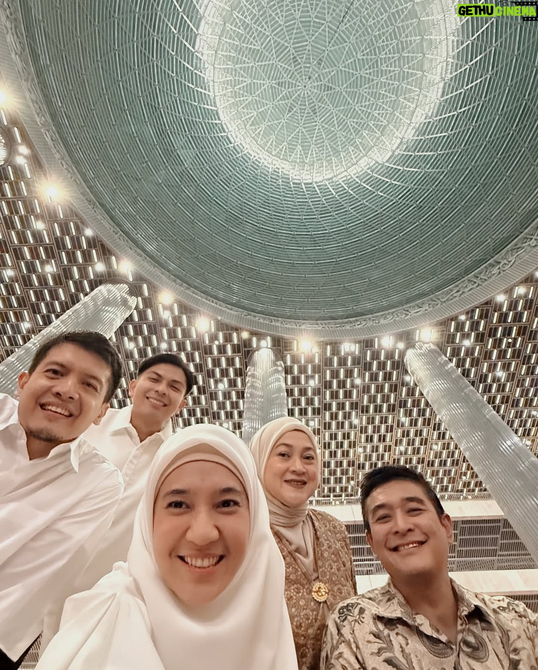Dhini Aminarti - 53.8K Likes - Alhamdulillah SAH,samawa yaa broo @arbaniyasiz & @raissarmdhn 💐🫰🏻✨