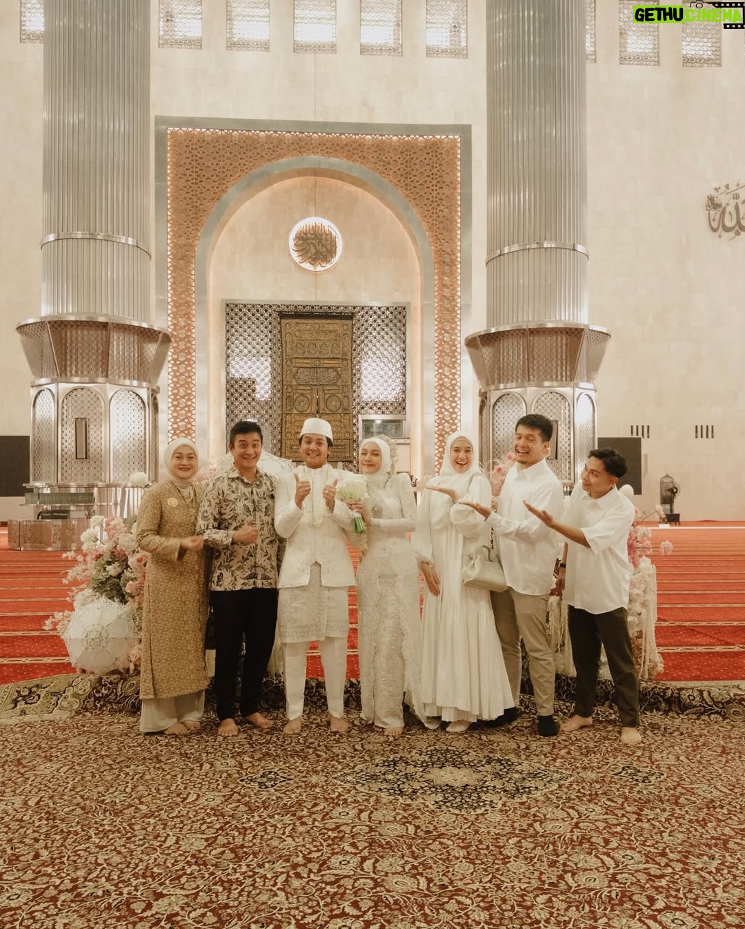 Dhini Aminarti - 53.8K Likes - Alhamdulillah SAH,samawa yaa broo @arbaniyasiz & @raissarmdhn 💐🫰🏻✨