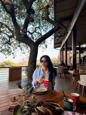 Diana Hoyos Instagram - Jambo Tanzania!! 🇹🇿