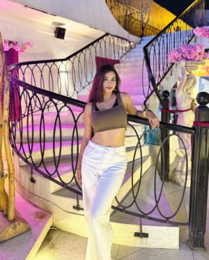 Diksha Bhatia Instagram - What a fun night🥂💕
Top & Pants: @hm
Sliders: @myntra
📍: @iliosrajouri
#explore #ootn #whiteaesthetic #dinner #photodump #outfitinspo #fypage