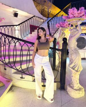 Diksha Bhatia Instagram - What a fun night🥂💕
Top & Pants: @hm
Sliders: @myntra
📍: @iliosrajouri
#explore #ootn #whiteaesthetic #dinner #photodump #outfitinspo #fypage