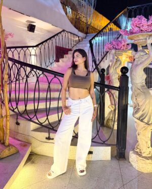 Diksha Bhatia Instagram - What a fun night🥂💕
Top & Pants: @hm
Sliders: @myntra
📍: @iliosrajouri
#explore #ootn #whiteaesthetic #dinner #photodump #outfitinspo #fypage
