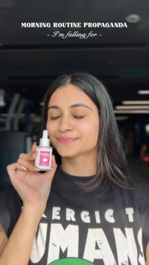 Diksha Bhatia Instagram - Fruits for my body, Kaylite for my skin✨

Mornings feel better when they’re gentle, glowing, and unhurried☀️ If you’ve been looking for skincare that actually works, this is it💕 

Shop now & get glowing! Comment “link” for product details🫰🏻🔗

[ daily skincare routine , morning wellness , skincare essentials , self care , slow mornings , morning routine inspo , glowing skin ]

#kayliteglow #reels #selfcareeveryday #naturalskinglow #skincareroutine #morningroutine #brighteningserum #trendingnow #fypシ #reelit