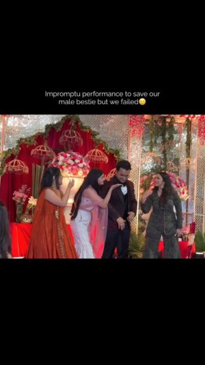 Diksha Bhatia Instagram - Send this to your bestie before it’s too late🥹🫰🏻

[ wedding performance , wedding dance , wedding choreography , best friend’s wedding , bollywood , dance for groom , girls trio , viral dance ]

#reels #weddingfun #weddingdance #weddingdancechoreography #bestfriend #friendswedding #trio #ekkunwara #bollywood #wedding #funny #dancereels #groomside #relatable #viralvideo #viral #trendingreels #explorepage✨ #fypreelsシ゚