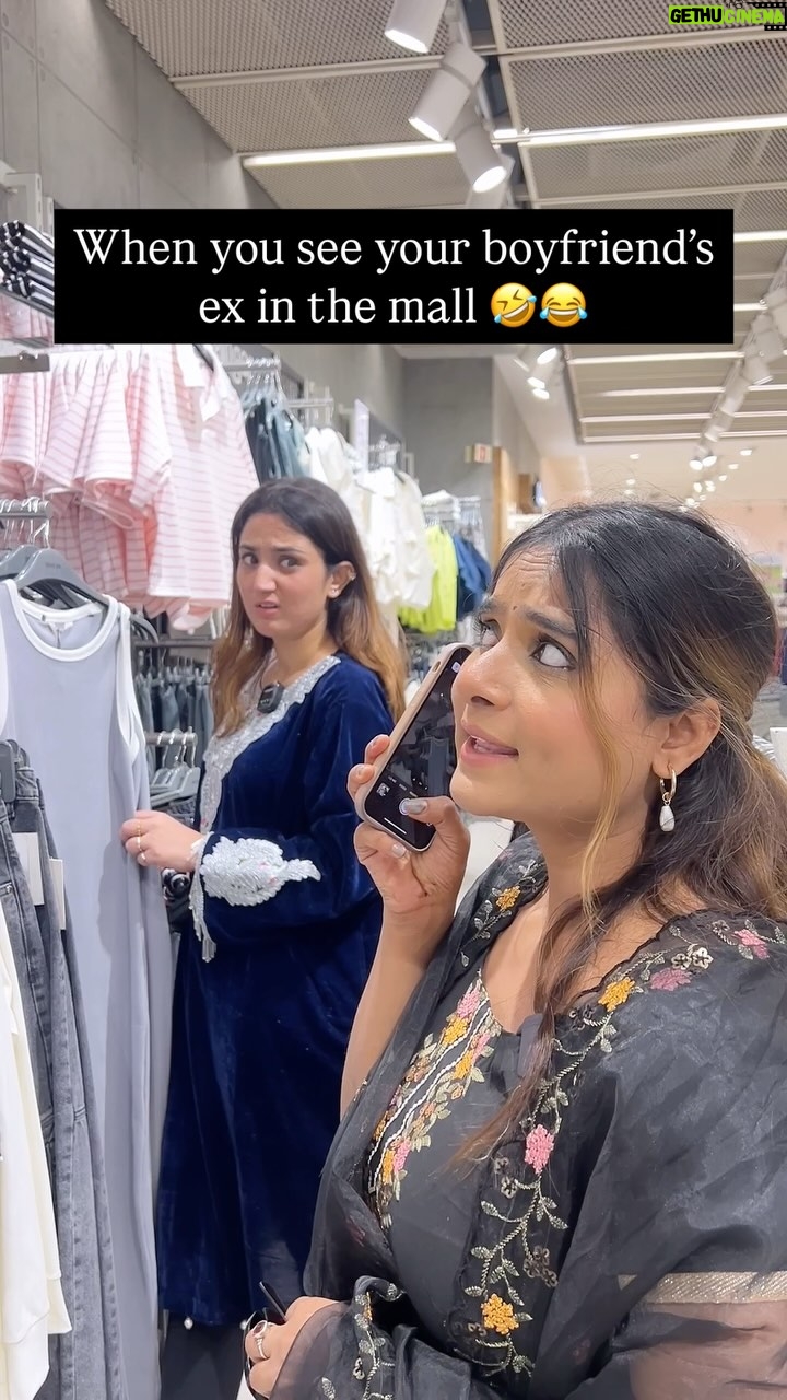 Diksha Choudhary - 32.2K Likes - Shitt yaar flash off krna bhul gyi 🤣😂 
.
.
#reelsinstagram #trending #anxiety #funny #reels
