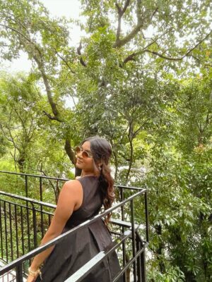 Diksha Choudhary Instagram - Prettiest dress I have wore in a while 😍🫶
.
.
#explorepage #blackdress #fashion #fyp #wayanad #black #fashionista #travel