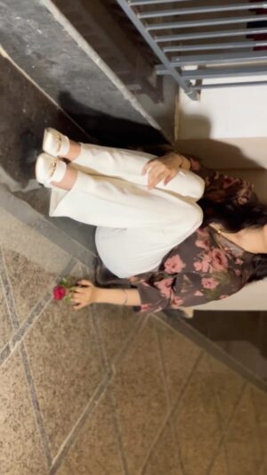 Dilsheen Kaur Instagram - Aw chak apna challa ve ja pade ja ke gairan nu🥀
Next video kis song te aye??..drop comment!!
📸📽️~ @cinevogue_cinematography 

@idilsheenkaur #dilsheenkaur