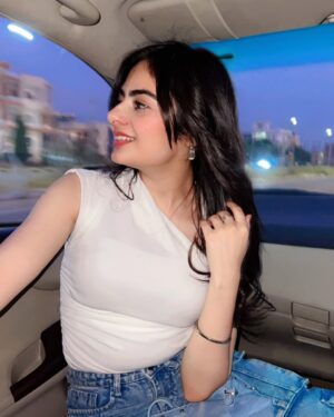 Dilsheen Kaur Instagram - 🌸❤️ @idilsheenkaur #dilsheenkaur