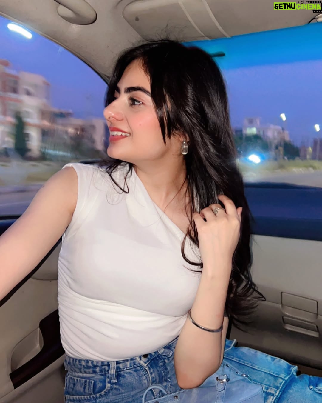 Dilsheen Kaur - 23.9K Likes - 🌸❤️ @idilsheenkaur #dilsheenkaur