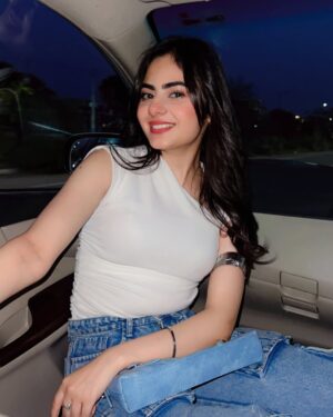 Dilsheen Kaur Instagram - 🌸❤️ @idilsheenkaur #dilsheenkaur