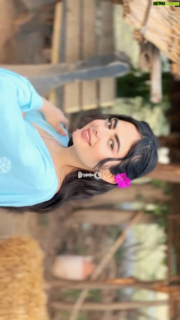 Dilsheen Kaur - 18.9K Likes - 🌸❤️ 
@idilsheenkaur #dilsheenkaur