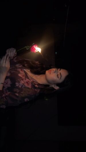 Dilsheen Kaur Instagram - 🔥🥀 @idilsheenkaur #dilsheenkaur
📸📽️ ~ @cinevogue_cinematography