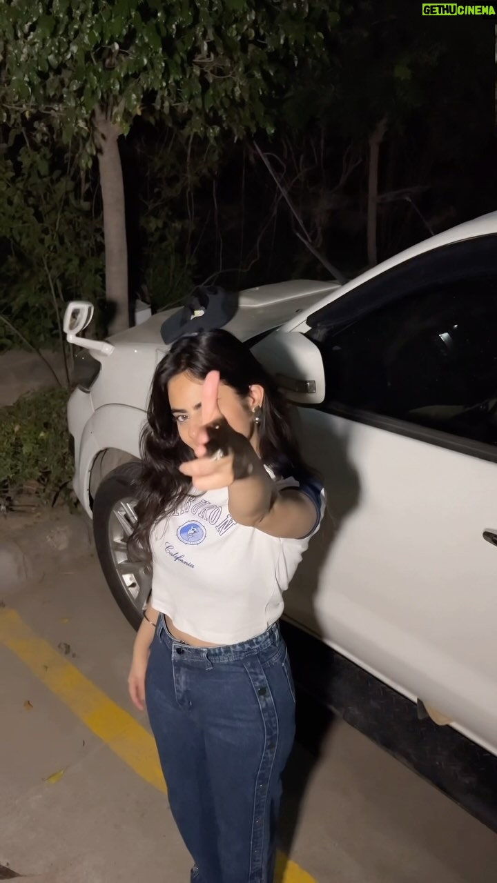 Dilsheen Kaur - 42K Likes - Ghnta lagna half na🔥 @idilsheenkaur #dilsheenkaur