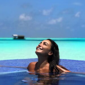 Dima Al Jundi Instagram - Take me back 🌊 #maldives
-
#dima_aljundi #ocean #vacationmode #dubai #mydubai #uae #abudhabi #ديمة_الجندي #memories #happymoment