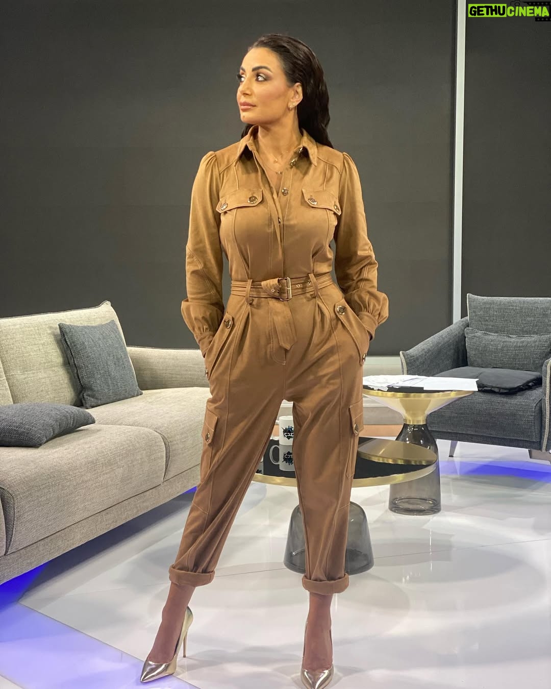 Dima Al Jundi - 23.8K Likes - من أحلى و أمتع اللقاءات اللي صورتها مع الصديقين الغاليين @mustafa_agha1 @khaled_alkeesh 🥰 
-
انشالله تكونوا حبيتوا الحلقة 🙏🏼 و اللي ما قدر يشوفها صارت موجودة على #شاهد @shahid.vod @sadaelmalaeb 
-
شكراً لكل اللي اهتموا بإطلالتي 😘

Image Consultant @assafnayssa
Stylist @osama.eldeebstyle
@mayssaassaf.academy @
Dressed by @elisabettafranchi @krisma_me 
-
@laurancebeautysalon makeup & hairstyle by Sam 

#celebritystylist #dima_aljundi  #dubai #makeuplook #hairstyle #wetlook #stylefashion 
#stylist #mydubai #interview 
#celebrity #liveshow #explore 
#show #expo2020 
#beautiful #ديمة_الجندي #uae