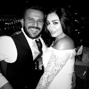 Dima Al Jundi Instagram - بكرت يا بوحة والله بكرت
كنت قايلي في كتير أشياء بدك تعملها
الله يرحمك يا رب و يصبّرنا و يصبر اهلك و أحبابك
ما أقسى هالدنيا و ما أصعب هالخبر
رح نشتقلك كتييييير
لا حول و لا قوة إلا بالله إنا لله و أنا اليه راجعون
#صبحي_عطري#وداعاً