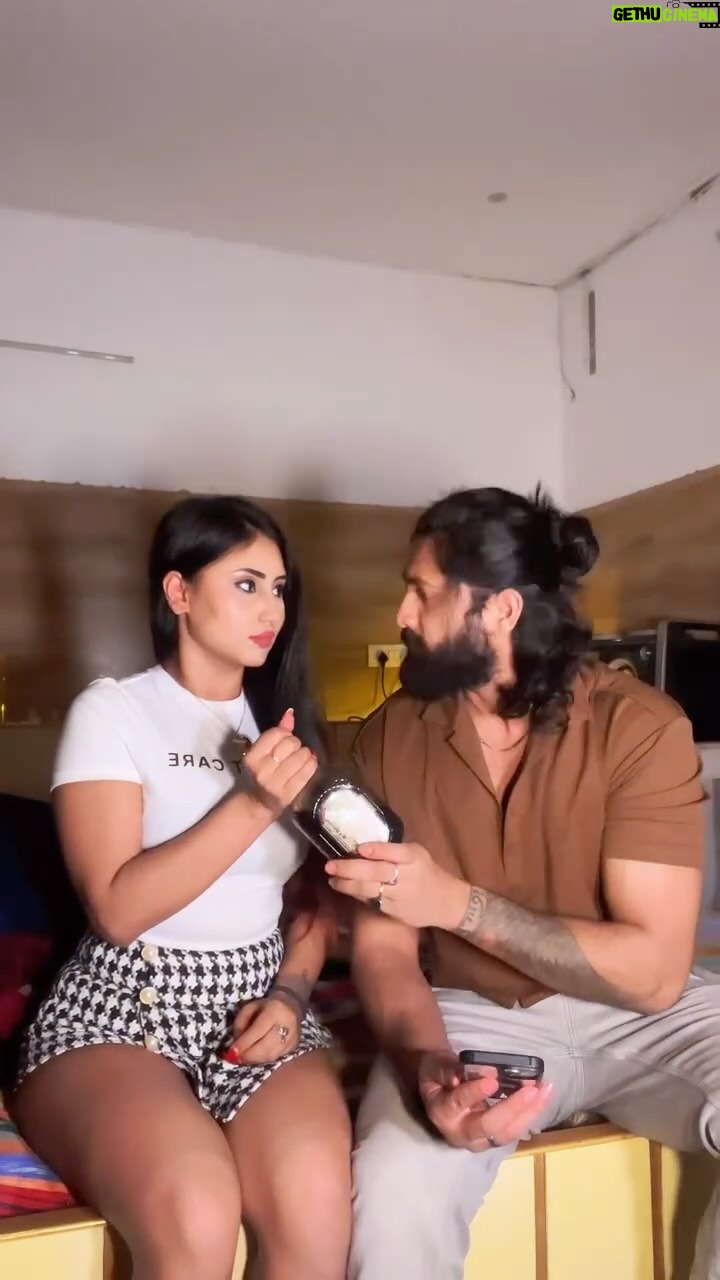 Dimple Paul - 680.6K Likes - Kya galat kiya 😝🎀 @kanishk_205 💗

#pookie #viral #trending #explore #reels #love #couple #cutereels