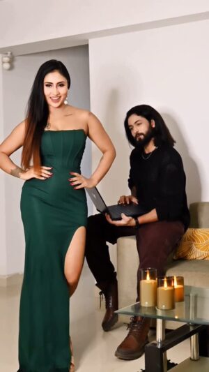 Dimple Paul Instagram - His favourite Show Stopper ♥️ @kanishk_205 😘

#couple #trending #explore #viral #reels #love #reelsinstagram #trendingreels #couplegoals
