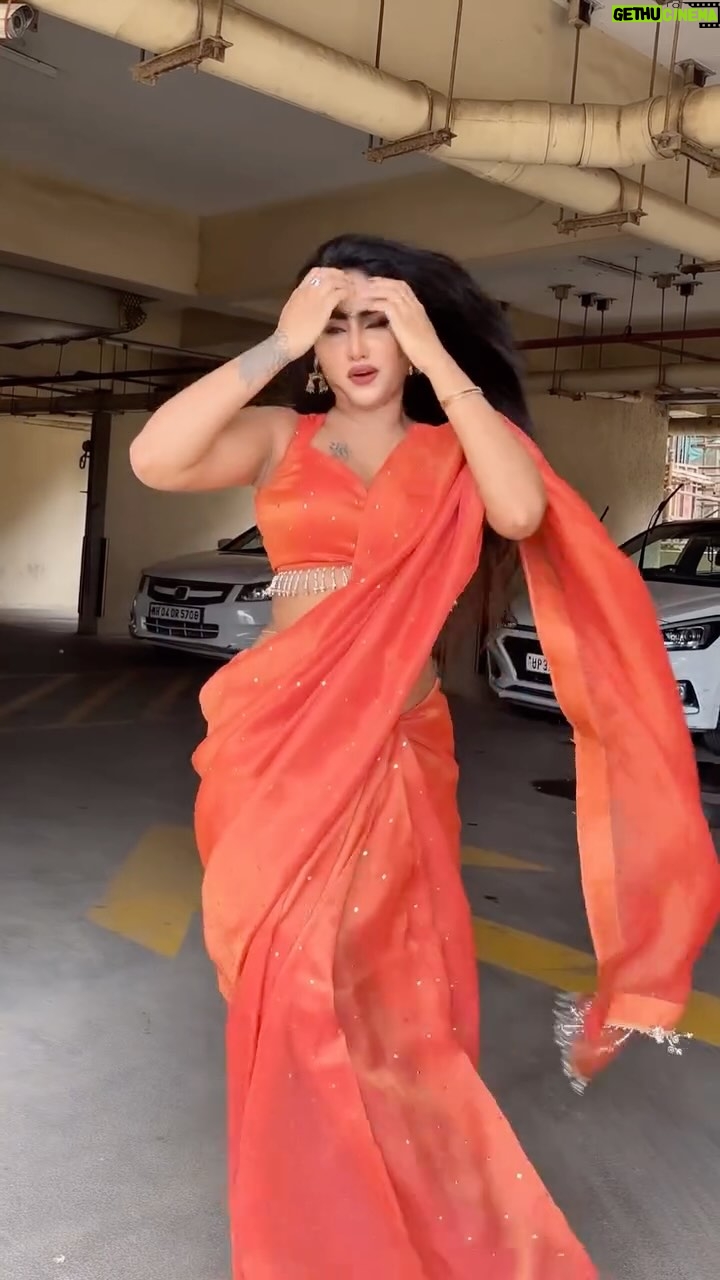 Dimple Paul - 19.7K Likes - Prem rog to laag Gaya but 18 takes ke baad ek take me natural blower mila hai 🙂♥️ @sushmitasen47 😍

#trending #explore #viral #reels #dance #reelsinstagram #trendingreels #premrog