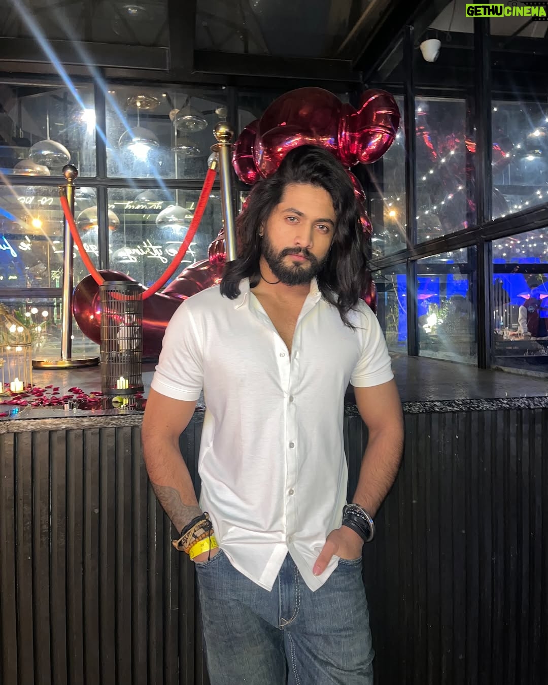 Dimple Paul - 9K Likes - So, lemme raise a toast 🥂 
To the guy i love the most ____ @kanishk_205 ♥️

Bdayyyy hai 😍 the last picture is my personal favourite 😘

#birthday #love #kanishkbhatt