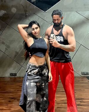 Dimple Paul Instagram - So, lemme raise a toast 🥂
To the guy i love the most ____ @kanishk_205 ♥️
Bdayyyy hai 😍 the last picture is my personal favourite 😘
#birthday #love #kanishkbhatt