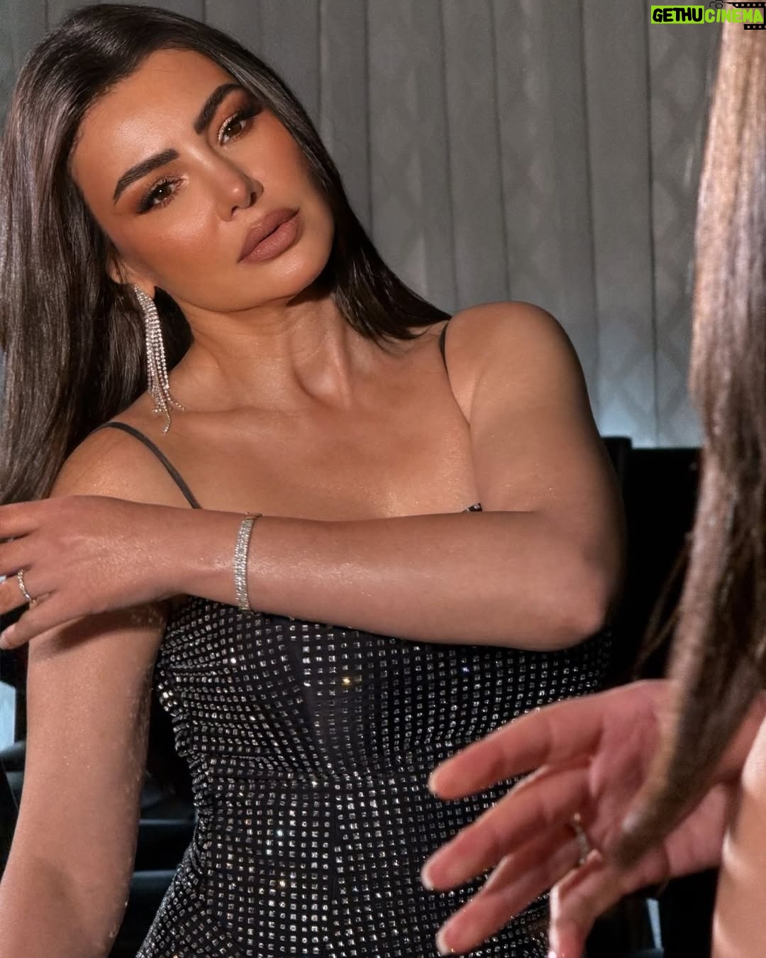 Dina Fouad - 27.7K Likes - 🤍✨✨✨✨ @dinafouad.official
Hair @mohamed_abdalah_official