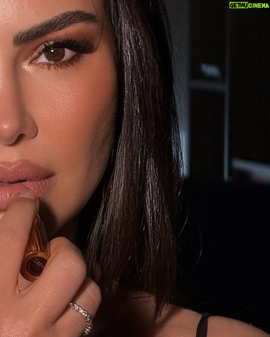 Dina Fouad - 27.7K Likes - 🤍✨✨✨✨ @dinafouad.official
Hair @mohamed_abdalah_official