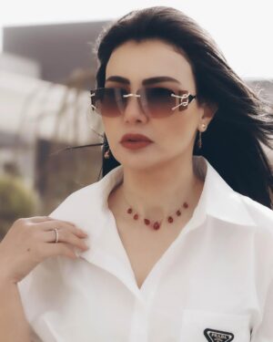 Dina Fouad Instagram - 🕊️🤍غزل Coming Soon
#حكيم_باشا
💎 : @dodowithlove_ by @doaaelmoughazy
📸 : @dinafayad.photography
💄 : @gygyawed.makeupartist by @makeupgygyawed
The One&Only : @mohamed_abdalah_official