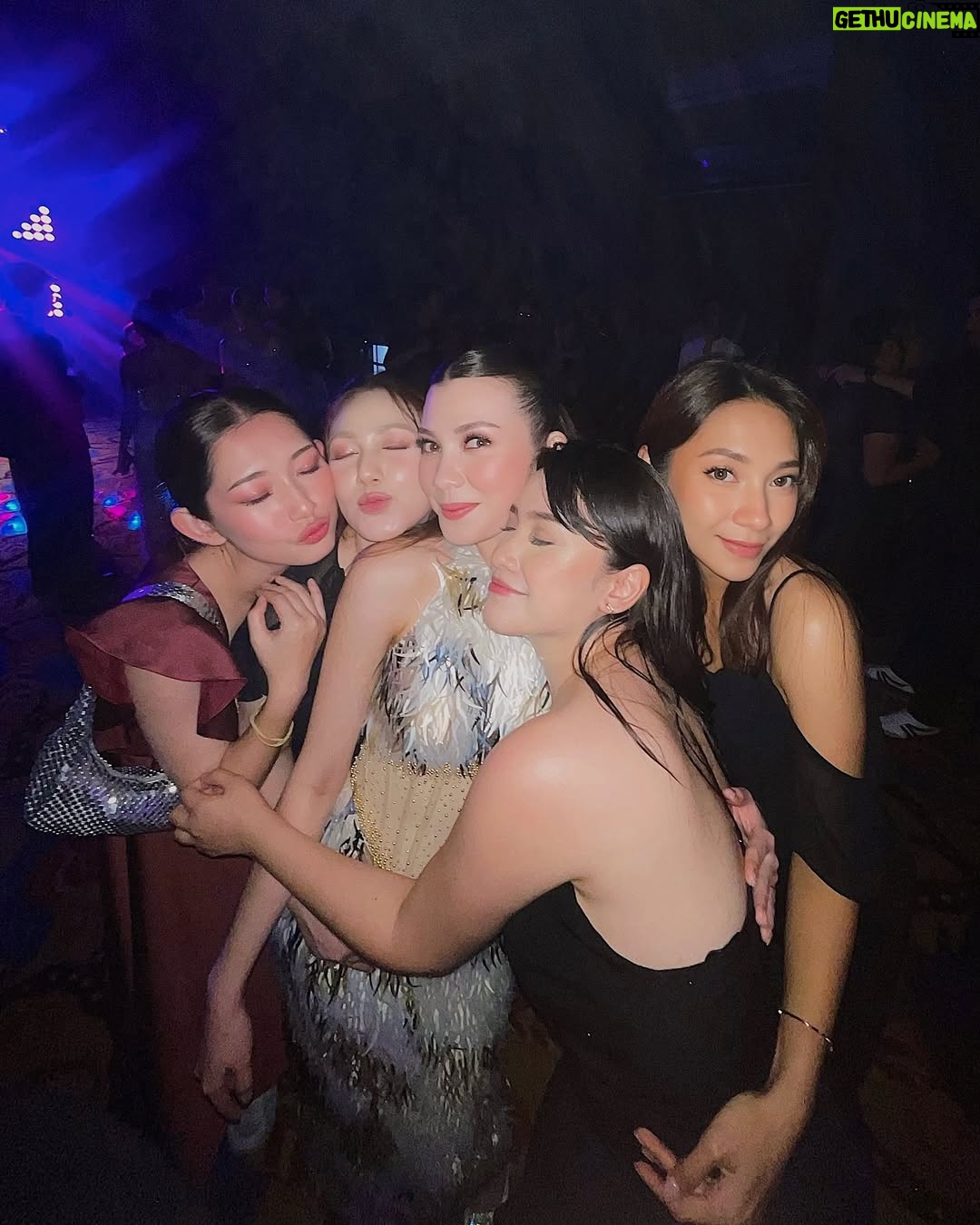 Dinda Kirana - 113K Likes - A night of love, lights, and laughter celebrating the beautiful wedding of our dearest friend. Grateful for these golden souls and fleeting memories that shine brighter than jewels 🪽✨