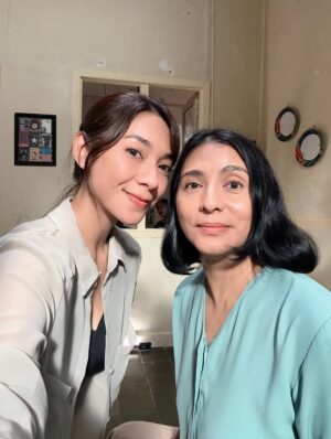 Dinda Kirana Instagram - Sepertinya aku jadi yang paling terakhir pamit di sini. bukan karena lupa, tapi karena terlalu istimewa untuk sekadar diucapkan cepat-cepat.
Luka Cinta bukan hanya judul, tapi perjalanan panjang penuh tawa, lelah, dan air mata⦠dan ternyata dicintai oleh begitu banyak hati.
This journey drained my energy, yet filled my heart with endless love from all of you.
From Salma, with love . Thank you for living this story with us š¤