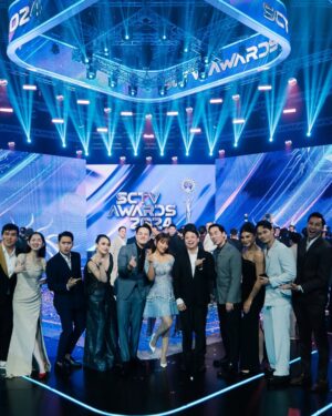 Dinda Kirana Instagram - A night of glitz at the @sctv Awards 2024 āØwe celebrated artistry, dedication, and unforgettable friendships. Hereās to many more magical nights like this! š
.
mua @danybarca22
stylist @wanda_haraa
dress @jessiegunawanstudio
shoes @louboutinworld
earpiece @noma_id
hairdo @opick_hairstylist
photographer @snap.nuel @ejaale