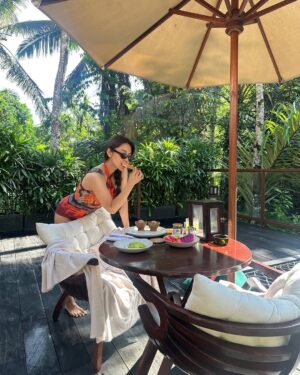 Dinda Kirana Instagram - Take yourself on a solo trip.
Disconnect. Recharge. Reconnect.
Let nature hold you, let silence heal you,
and let new souls remind you that magic is realāespecially when youāre not looking for it ( if u dare to feel it š±)
and soulful strangers who turned into new friends.
Nyepi in Bali, thank you for the reset I didnāt know I needed.