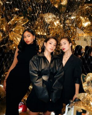 Dinda Kirana Instagram - Golden moments at #YSLHoliday Winter Fantasy Event ā embracing elegance with every sip ⨠@yslbeauty #YSLBeautyID
.
stylist @revashion
hair @studiok.id @kieferlippens
photographer @snap.nuel