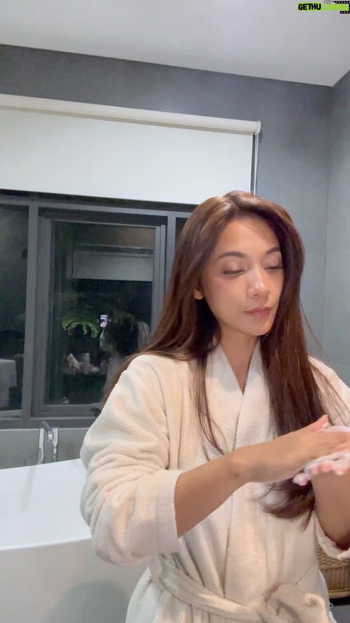 Most liked Instagram photo of Dinda Kirana