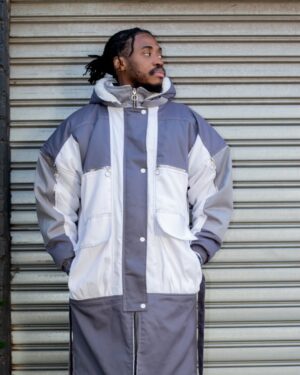 Dineo Langa Instagram - The snow must never catch us off guard again!!! 🥶🥶🥶
Two new colourways and some new details for our @portoflng Multi-Colour Double Bomber Jacket.
Tough. Cold. A Need!!!
🧥: Playful Pink Multi-Colour Bomber & No Shades Of Grey Multi-Colour - @portoflng
📸: @by_memmi