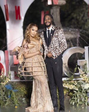 Dineo Langa Instagram - Lord & Lady Langa... 😍
I love how this guy indulges my romantic & whimsical moments. Ngisasho namanje, best Husband emhlabeni.
Suit & Dress: @portoflng
Glam: @preciousxabamakeup @hlayisani.cm
📸: @handsomeofficialstudios_ig