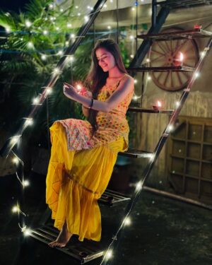 Dipika Rana Instagram - May this Diwali brings joy, peace, and happiness❤️
#happydiwali
