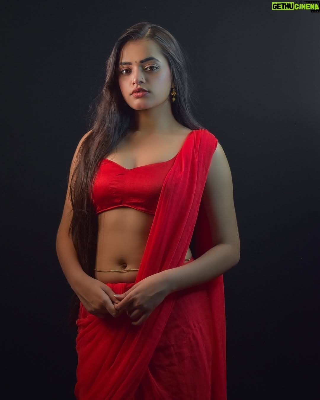 Dipika Rana - 111.5K Likes - Khubsurat ❤️

📷Photo edit :- @work_by_vortex 

#khubsurat #streetstyle #saree #photoshoot #feed #dipikarana