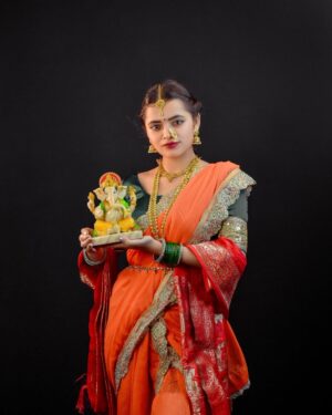 Dipika Rana Instagram - 🙏🏻🕉️ Shree Ganeshaay Dheemahi
📷 photo edit by:- @work_by_vortex
#ganeshfestival #shreeganesh #ganpatibappamorya #post