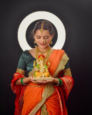 Dipika Rana Instagram - 🙏🏻🕉️ Shree Ganeshaay Dheemahi
📷 photo edit by:- @work_by_vortex
#ganeshfestival #shreeganesh #ganpatibappamorya #post