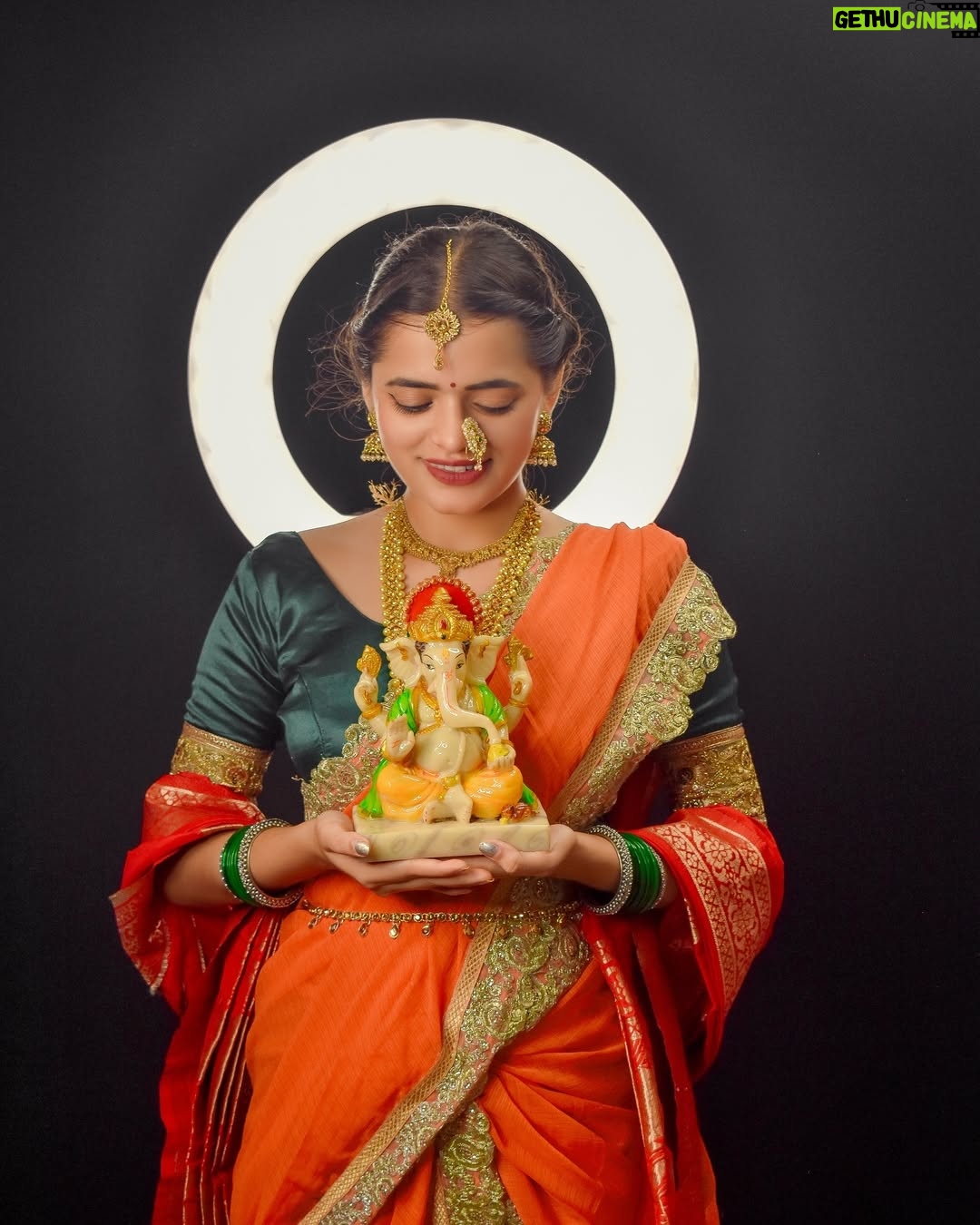 Dipika Rana - 34.7K Likes - 🙏🏻🕉️ Shree Ganeshaay Dheemahi 

📷 photo edit by:- @work_by_vortex 

#ganeshfestival #shreeganesh #ganpatibappamorya #post