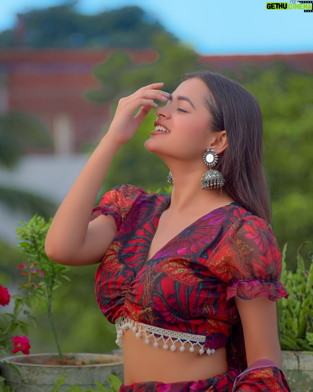 Dipika Rana - 39.6K Likes - ❤️ Beautiful Lehenga From :- @the_style_hub14 

📷Photo edit, by :- @work_by_vortex 

#newpost #feed #dipikarana