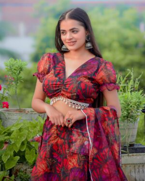 Dipika Rana Instagram - ❤️ Beautiful Lehenga From :- @the_style_hub14
📷Photo edit, by :- @work_by_vortex
#newpost #feed #dipikarana