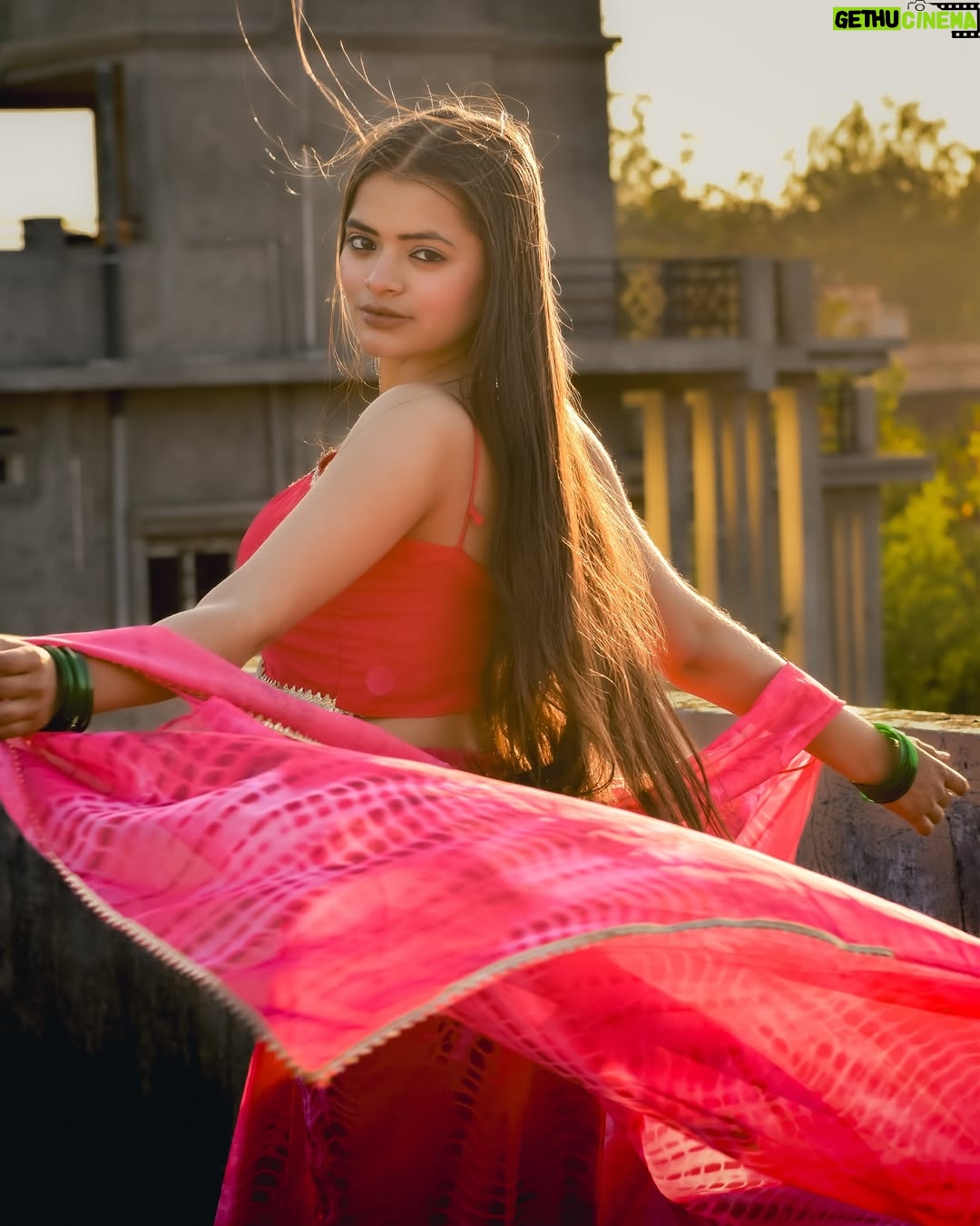 Dipika Rana - 37.8K Likes - 💗

✍️Edit by : @u_c_edits 
👗Outfit by : @the_style_hub14 

#dipikarana #dipikalians #insta #fashion #feed #post #picoftheday