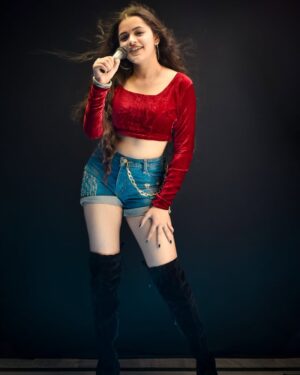Dipika Rana Instagram - Kissik 🔥
📸Edit by :- @u_c_edits
#pushpa2 #newpost #dipikarana