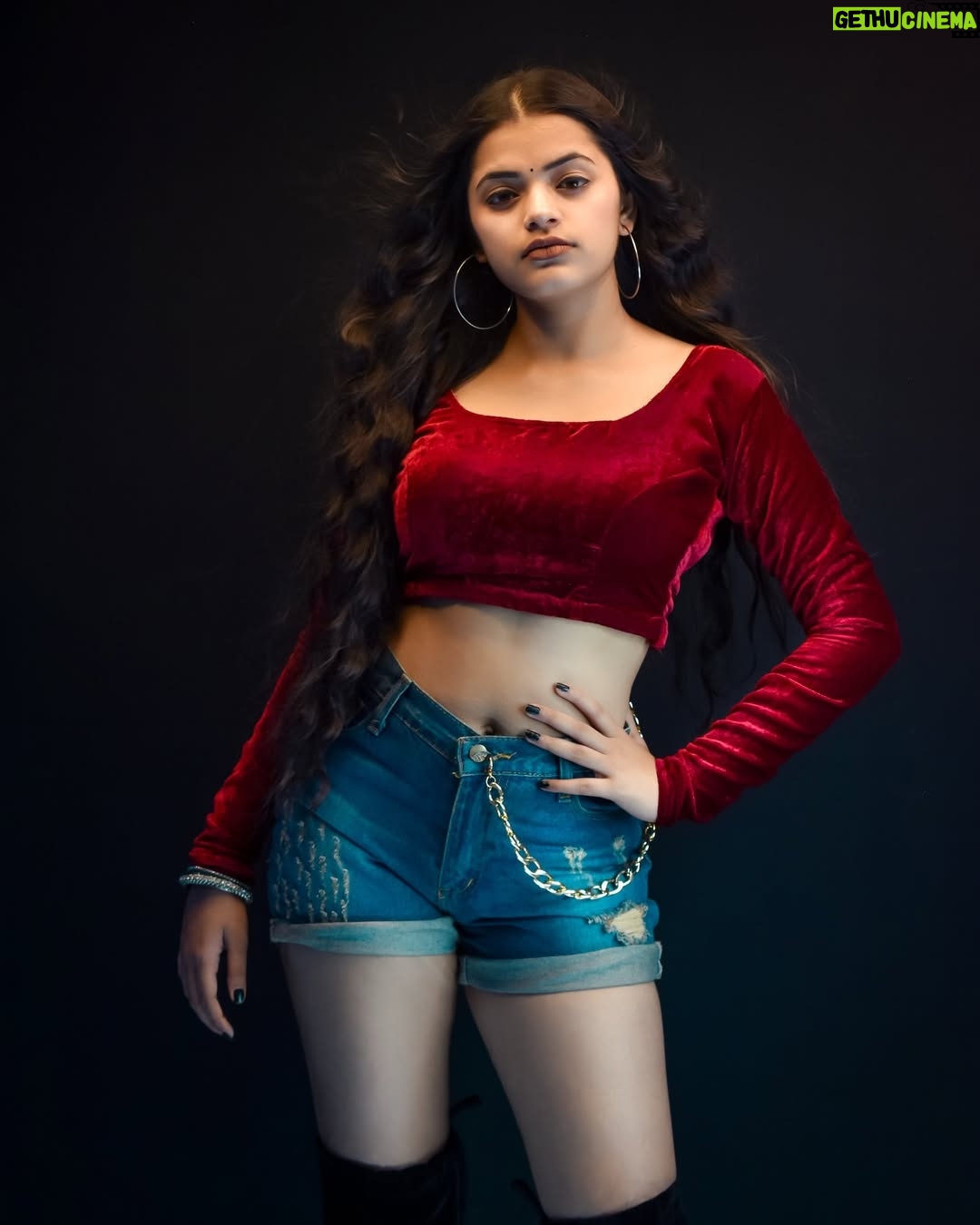 Dipika Rana - 81.5K Likes - Kissik 🔥

📸Edit by :- @u_c_edits 

#pushpa2 #newpost #dipikarana